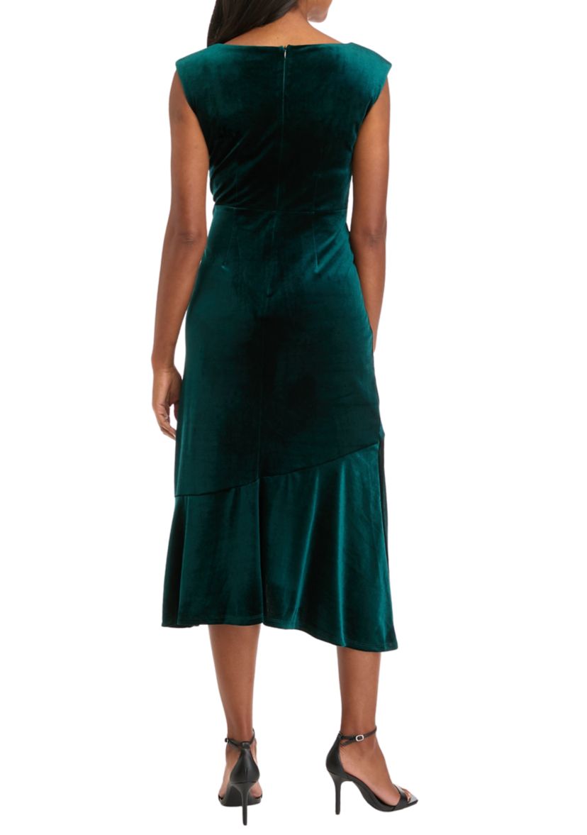 Womens Sleeveless Velvet Sheath Dress