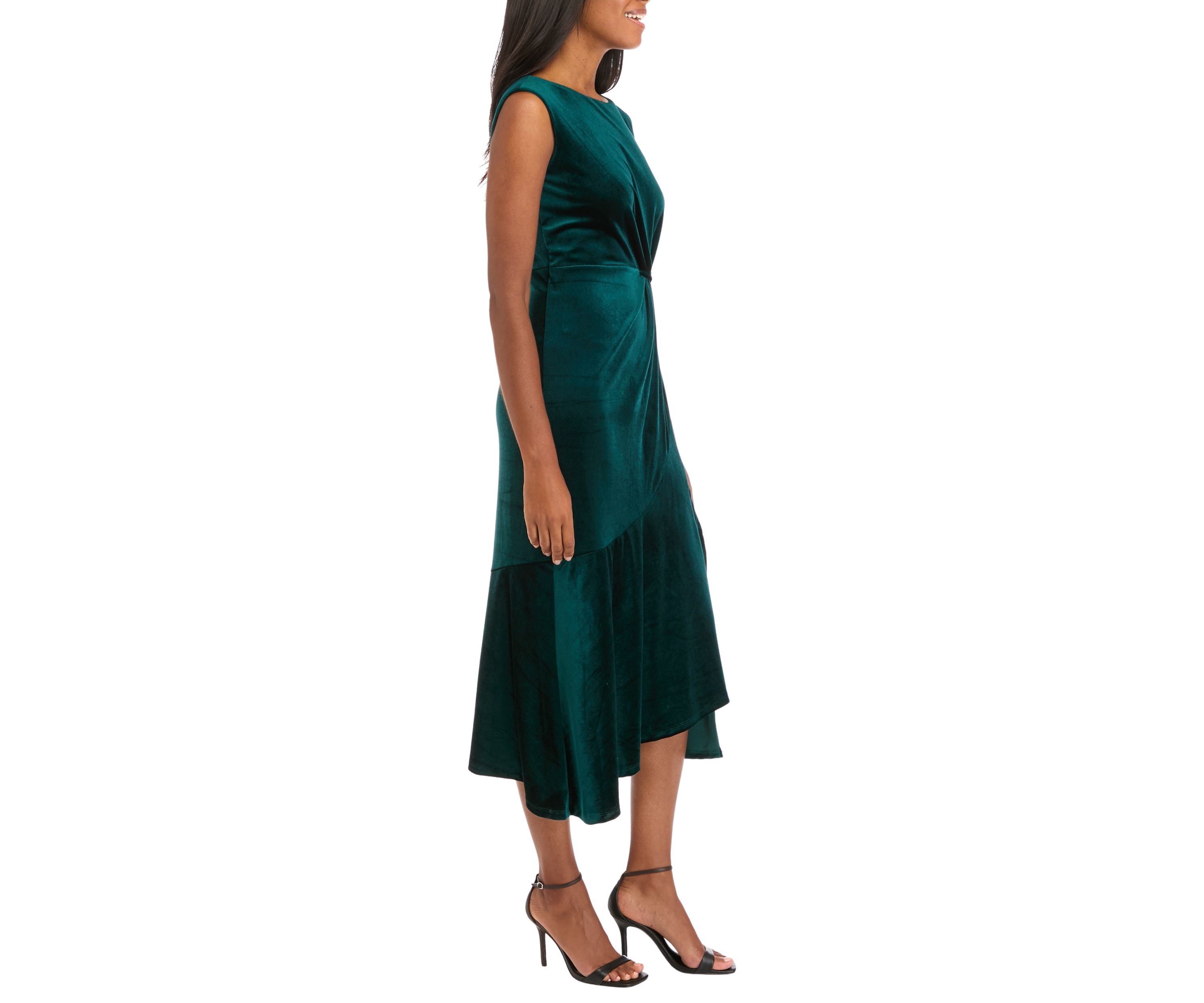 Womens Sleeveless Velvet Sheath Dress