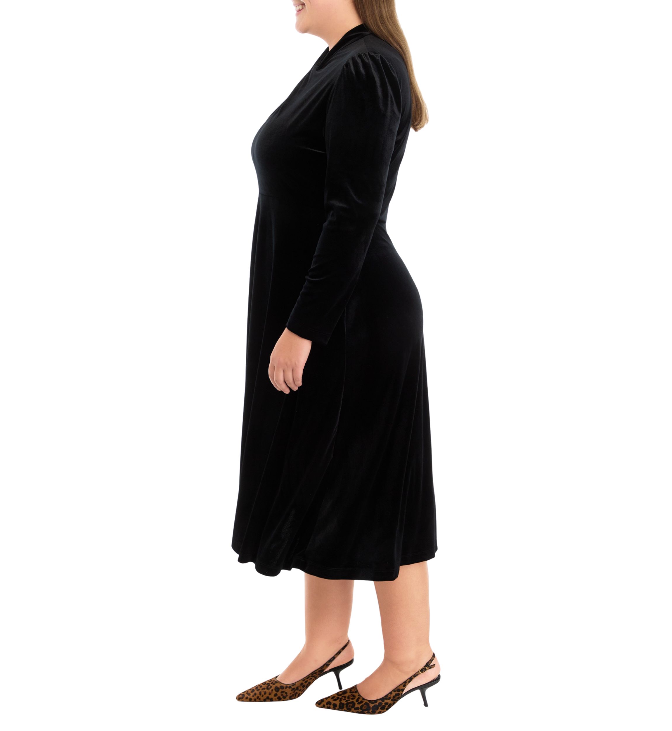 Plus Size Long Sleeve Solid Velvet Dress
