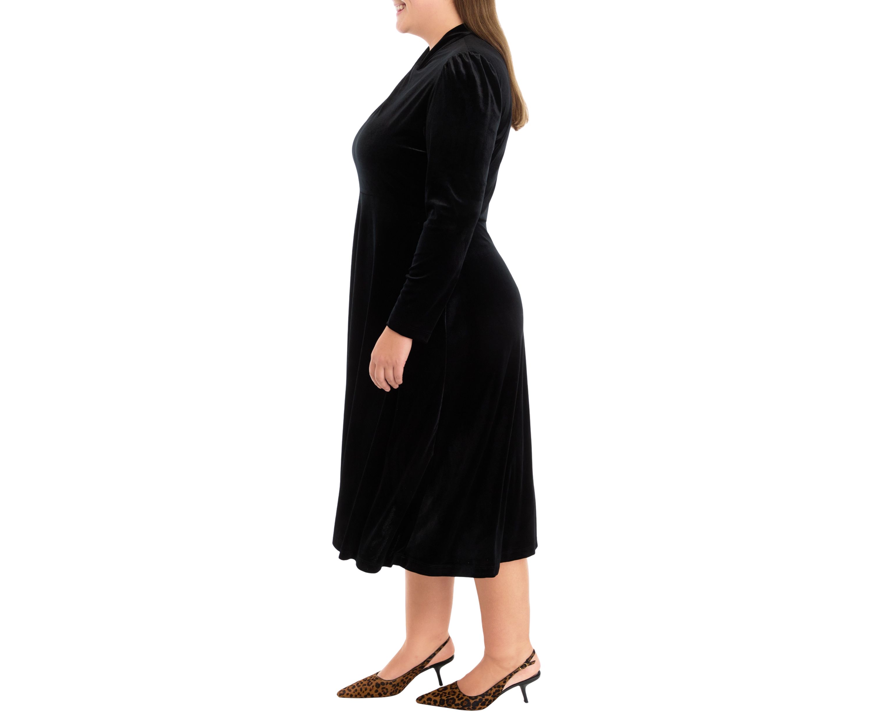 Plus Size Long Sleeve Solid Velvet Dress