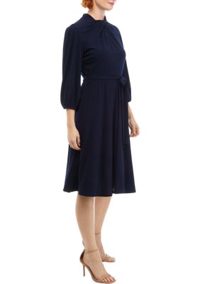 Women's 3/4 Sleeve Keyhole Neck Solid Crepe Fit and Flare Dress