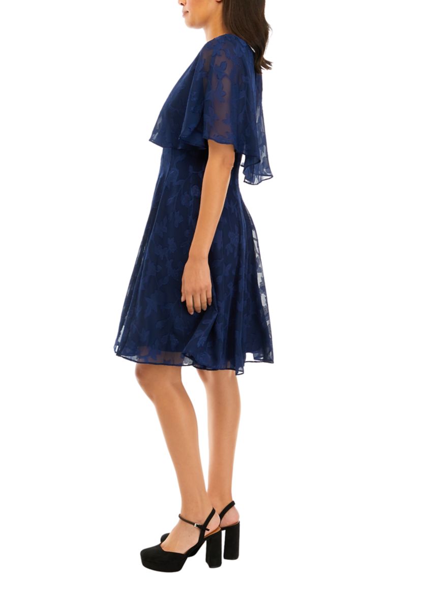 Womens Capelet Short Sleeve Cocktail Dress