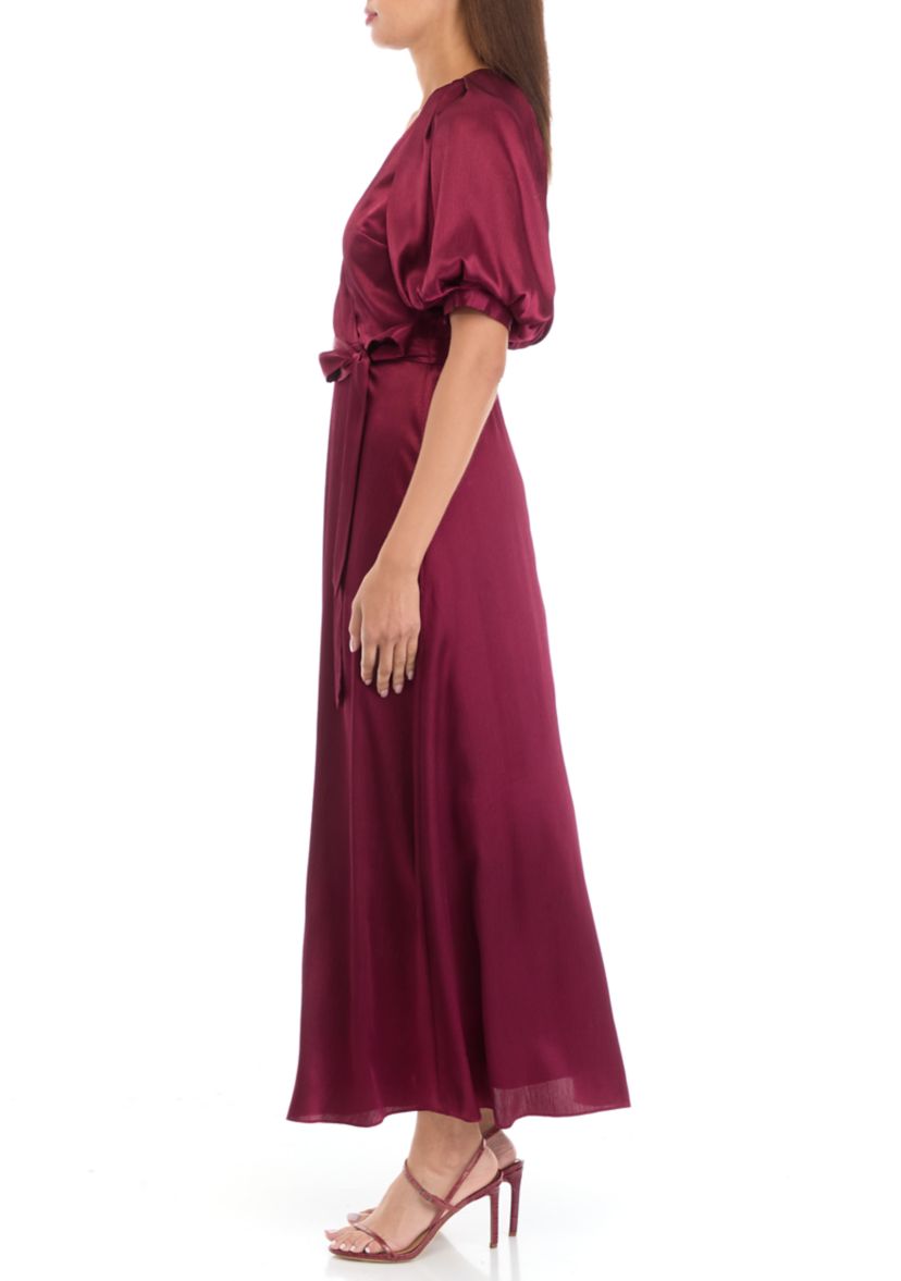 Womens Short Sleeve V-Neck Solid Satin Fit and Flare Dress