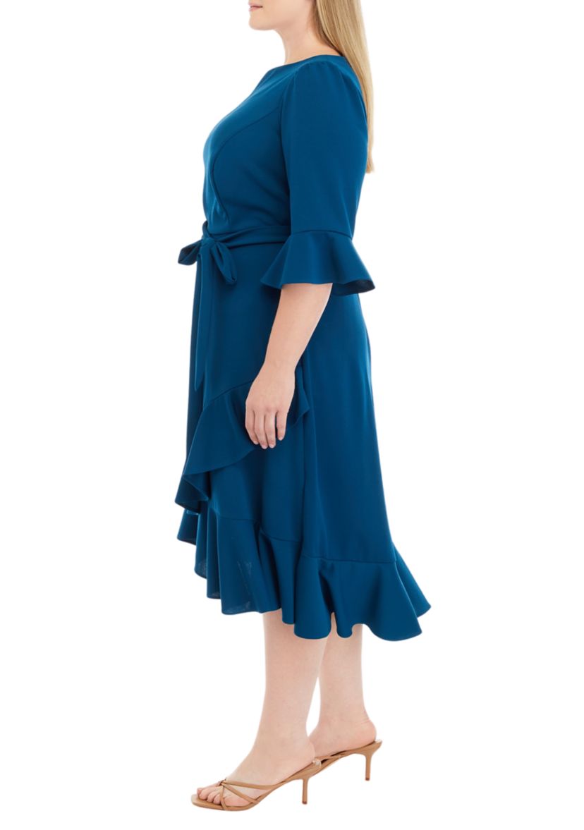 Plus Size Bell Sleeve Dress