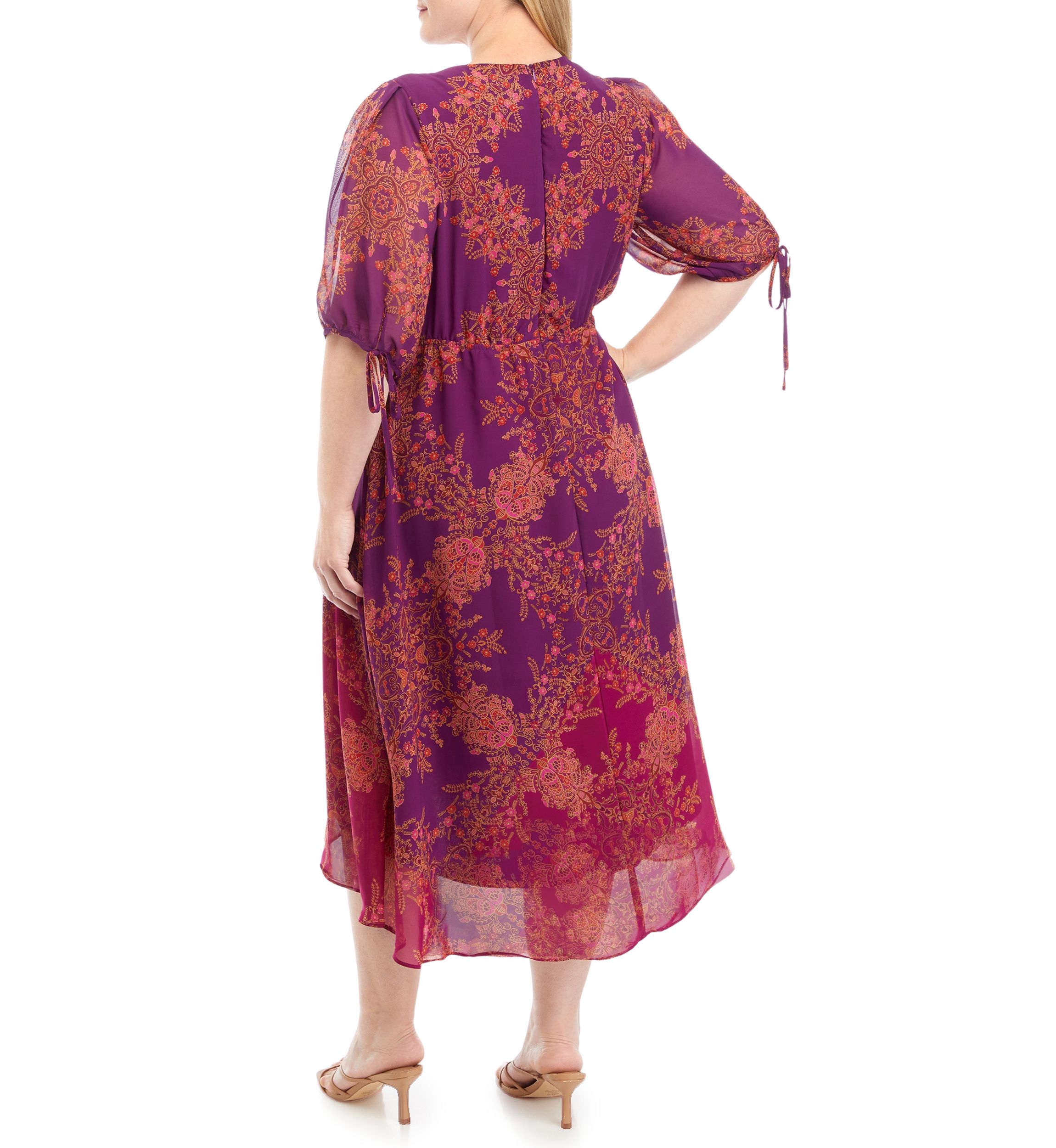 Plus Size 3/4 Sleeve V-Neck Printed Fit and Flare Dress