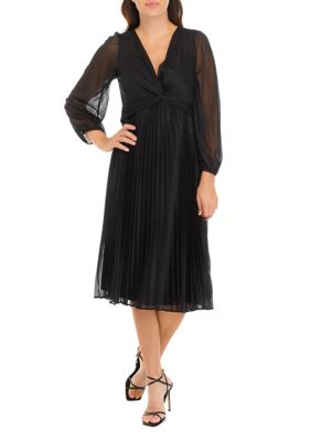 Women's Long Sleeve V-Neck Chiffon Fit and Flare Dress