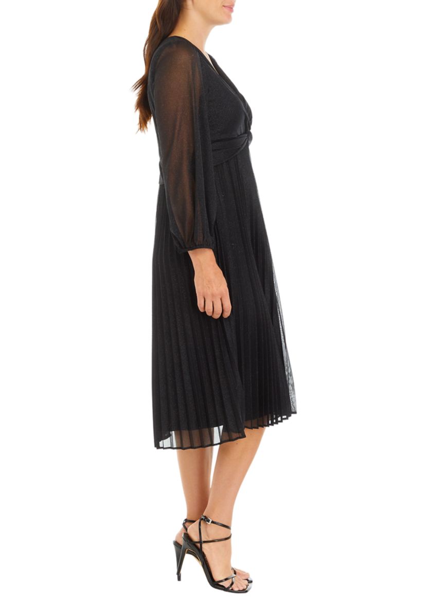 Womens Long Sleeve V-Neck Chiffon Fit and Flare Dress