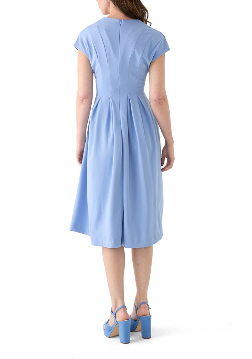 Womens Short Sleeve V-Neck Solid A-Line Dress