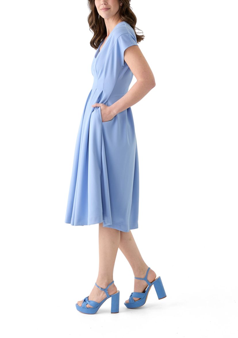 Womens Short Sleeve V-Neck Solid A-Line Dress