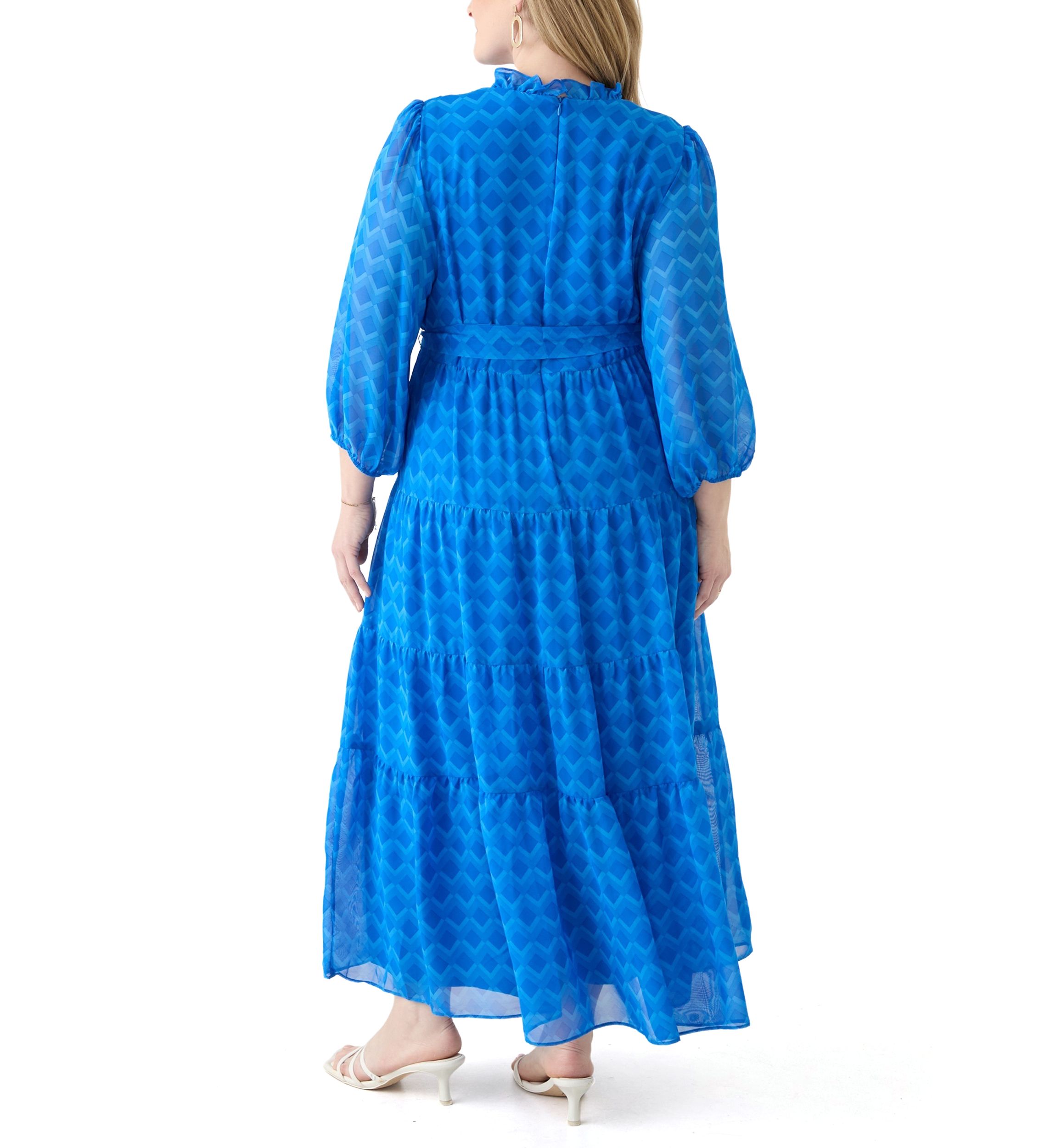 Plus Size Solid V-Neck Tie Waist Dress