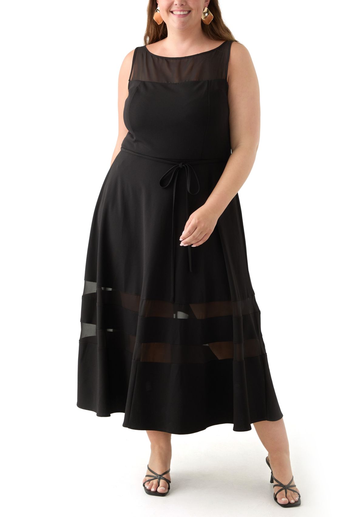 Plus Size Crew Neck Solid Scuba Dress