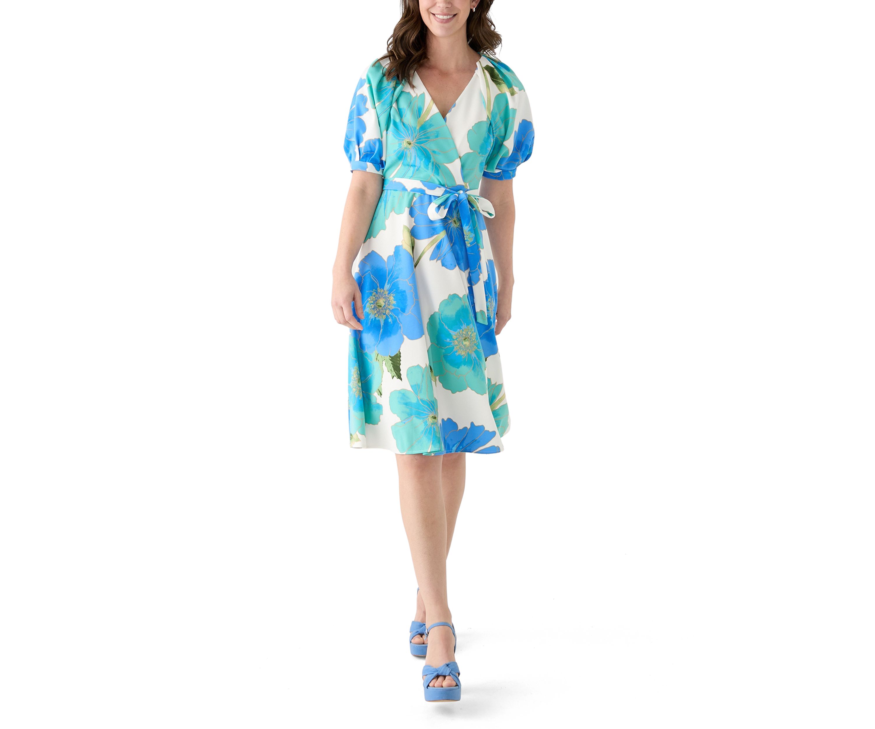 Womens Short Sleeve V-Neck Floral Print Fit and Flare Dress