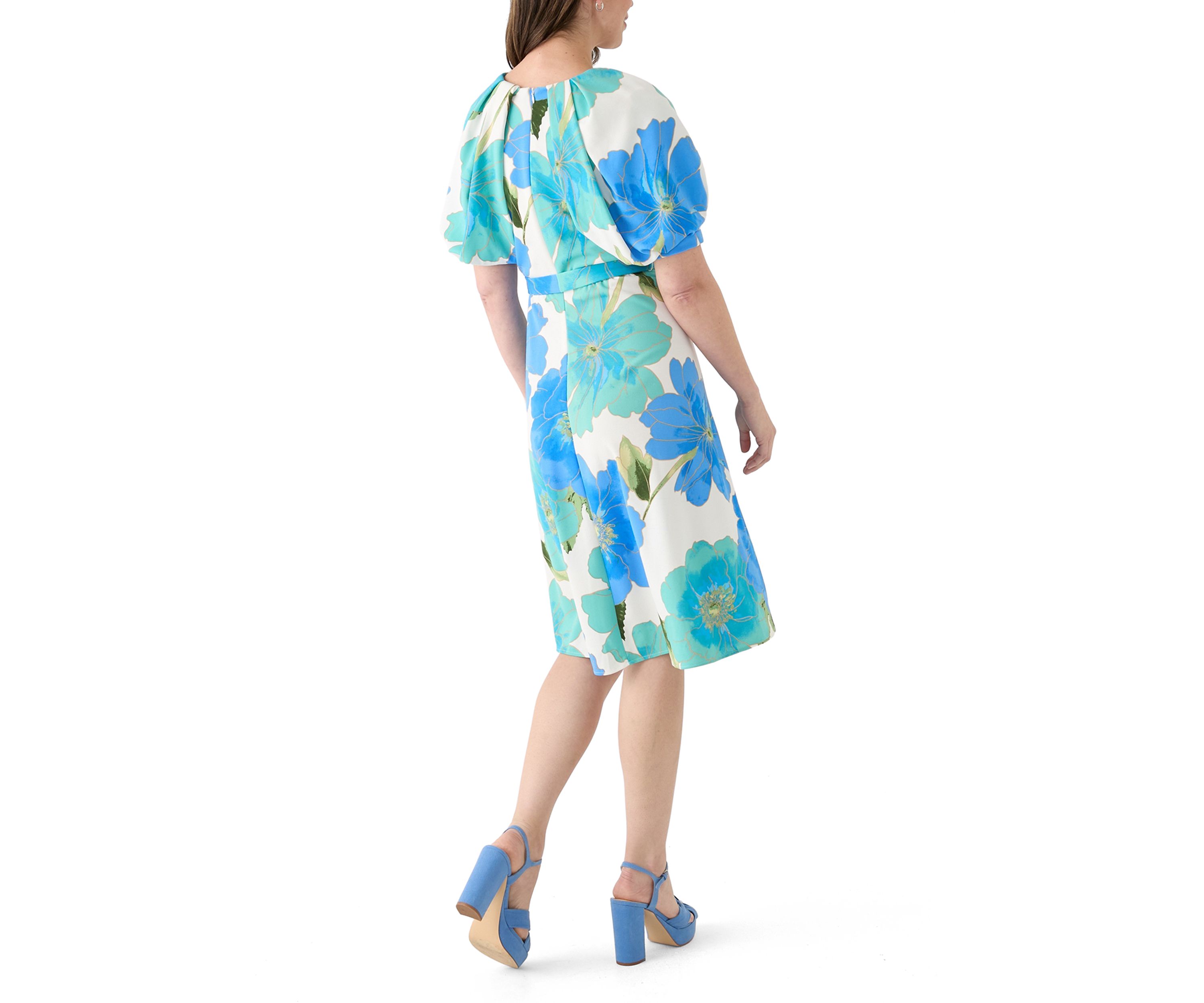 Womens Short Sleeve V-Neck Floral Print Fit and Flare Dress