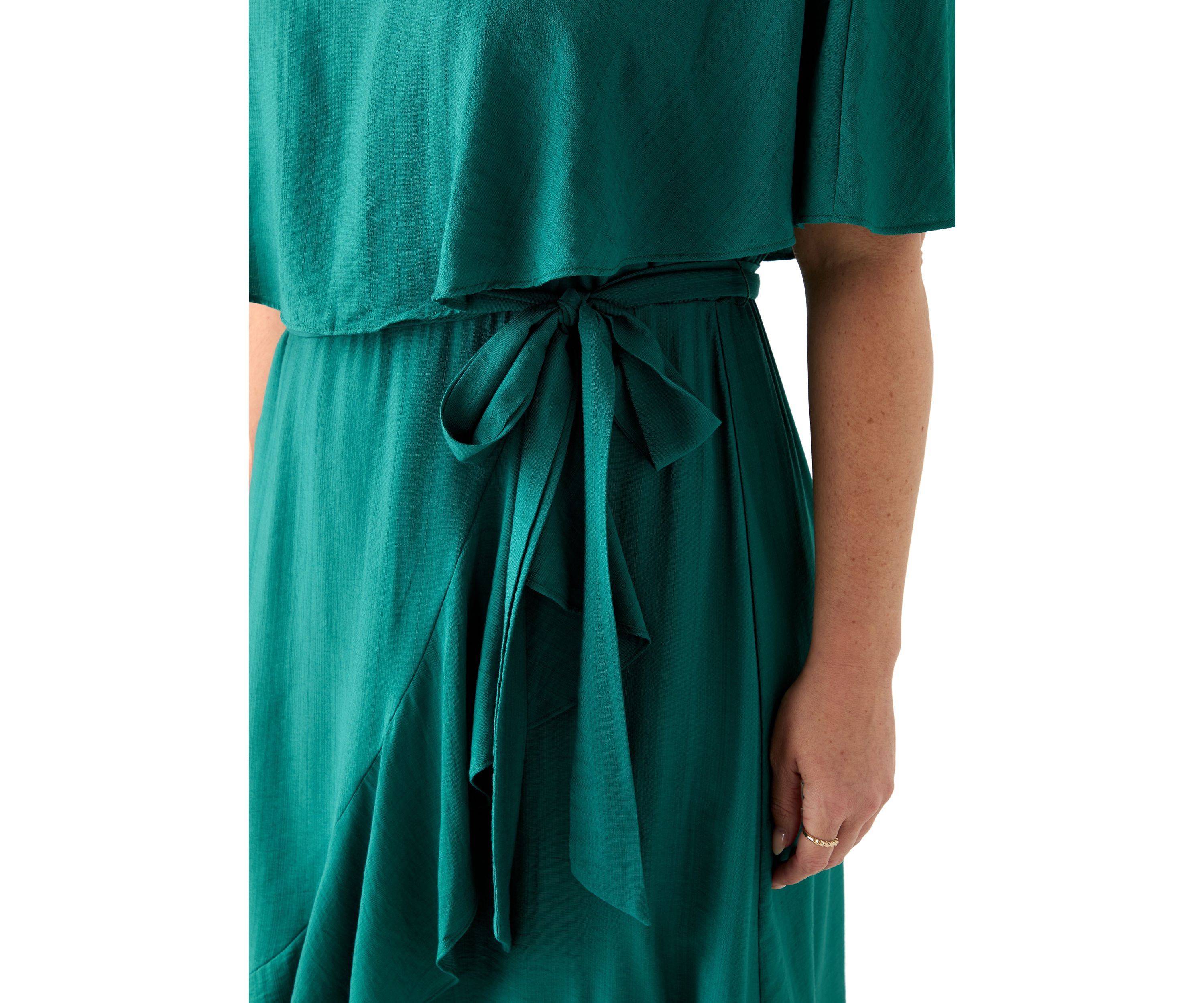 Plus Size Short Sleeve Ruffle A-Line Dress