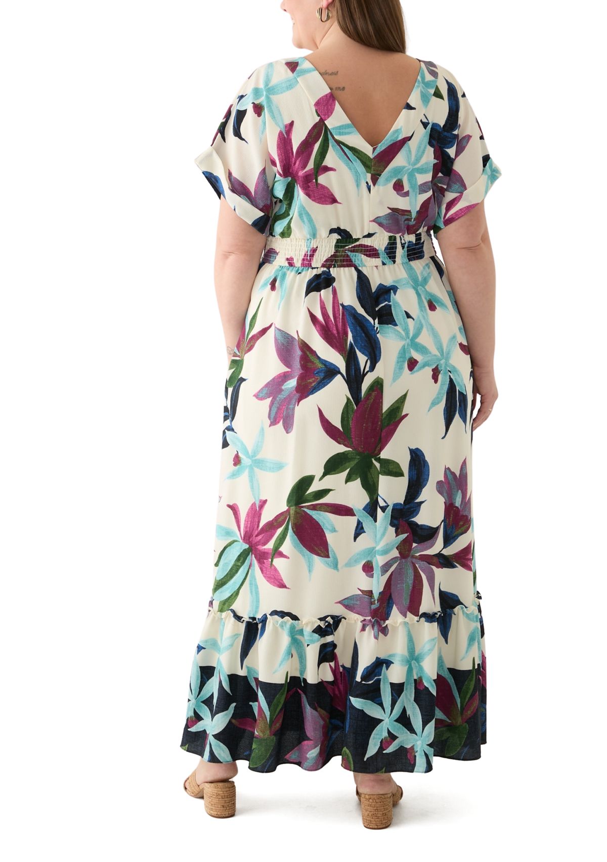 Plus Size Short Sleeve V-Neck Floral Print Crepe Maxi Dress