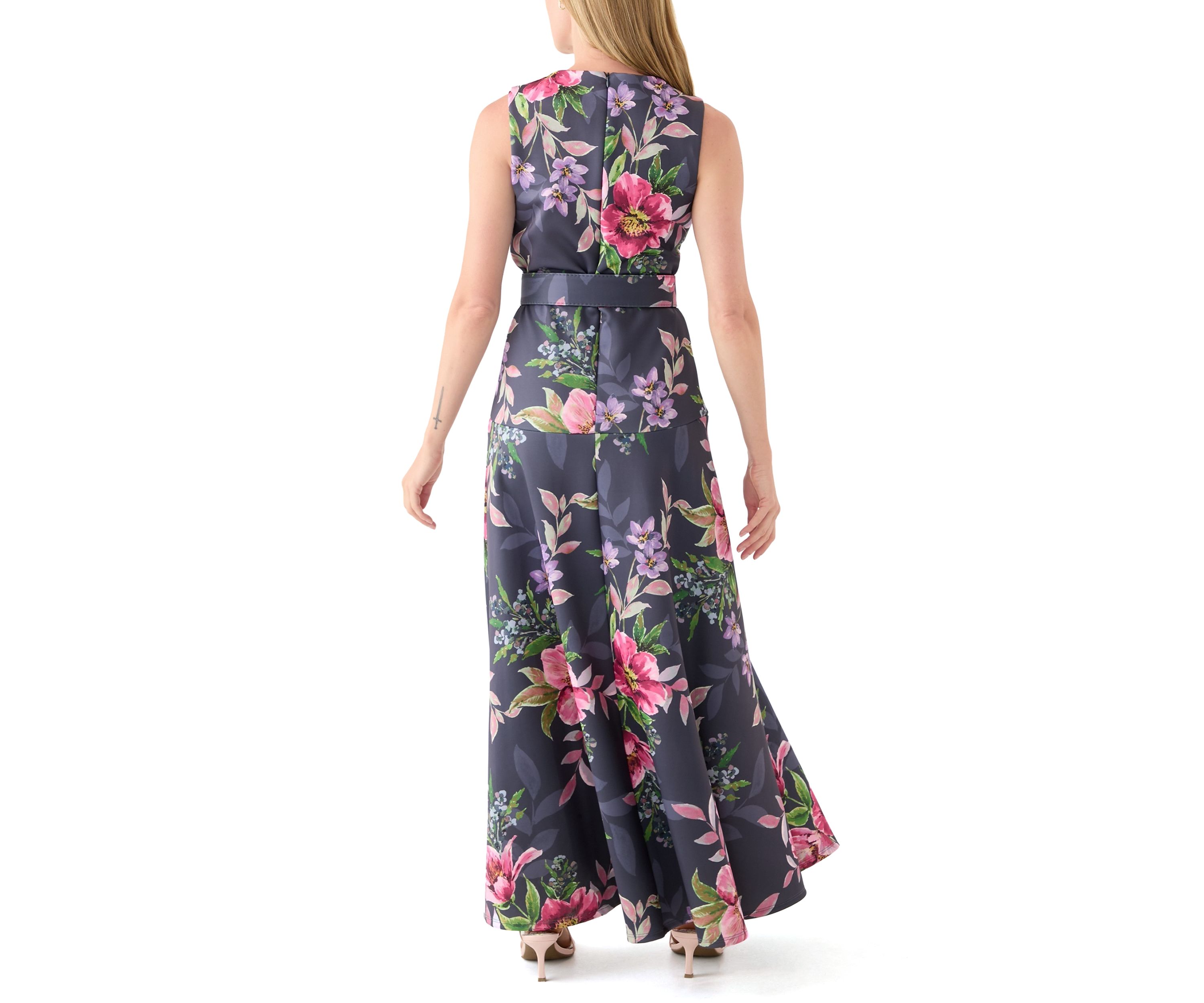Womens Sleeveless Crew Neck Floral Print Maxi Dress