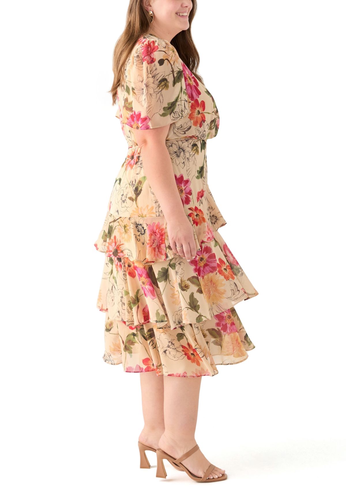 Plus Size Short Sleeve V-Neck Floral Printed Tiered Midi Dress