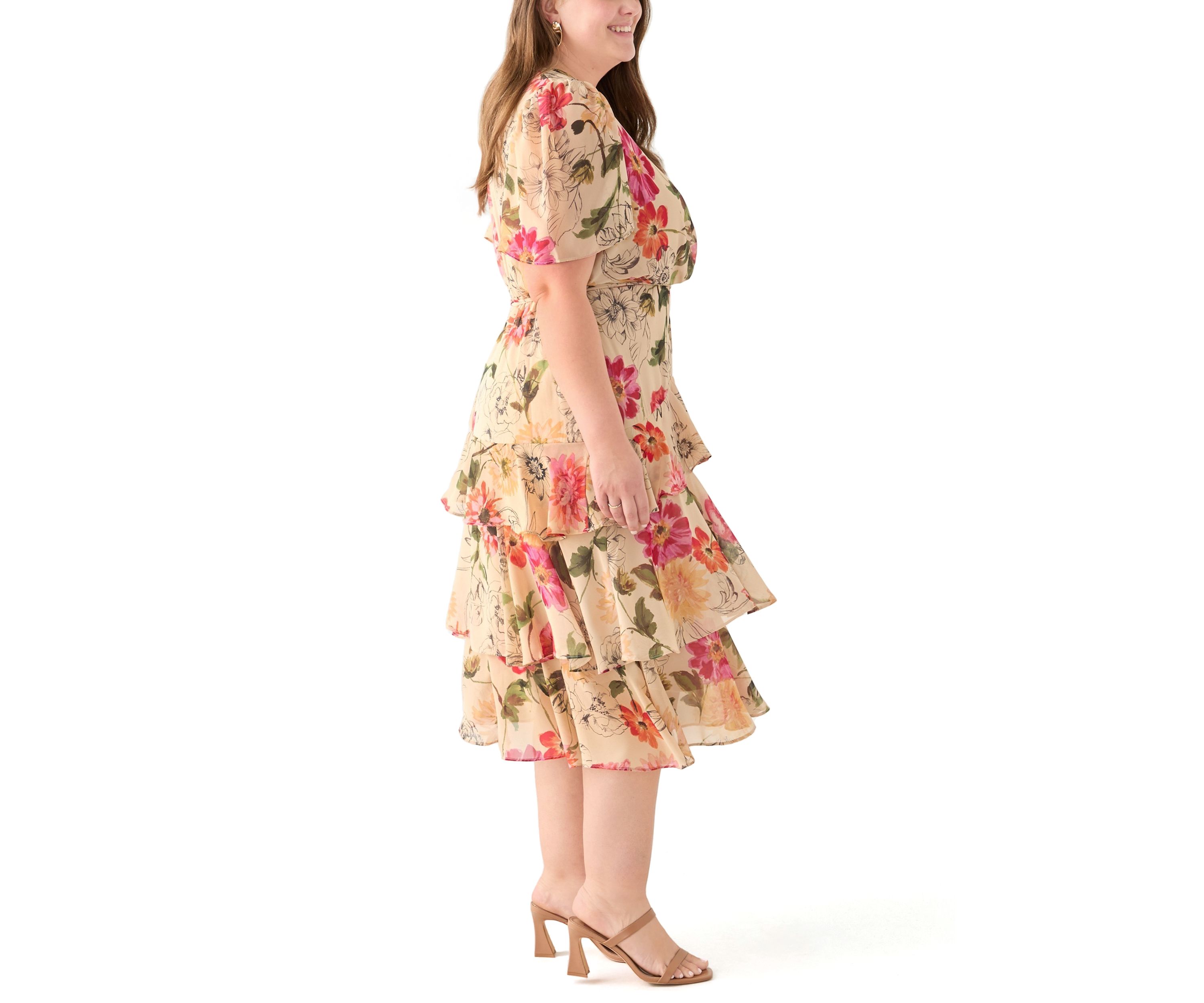 Plus Size Short Sleeve V-Neck Floral Printed Tiered Midi Dress