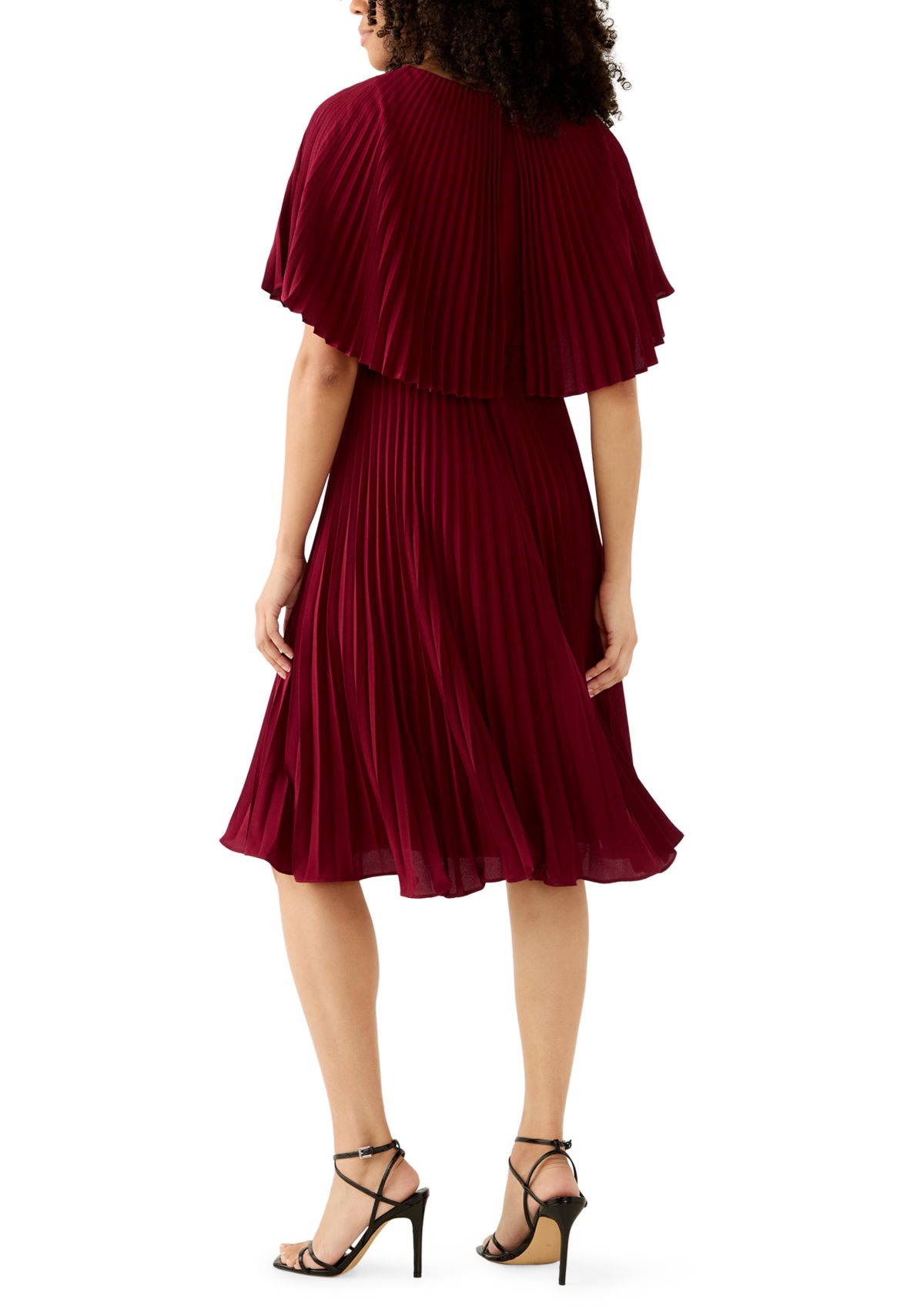 Womens Short Sleeve V-Neck Fit and Flare Dress