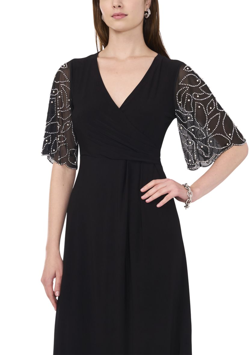 Womens Elbow Sleeve V-Neck A-Line Dress