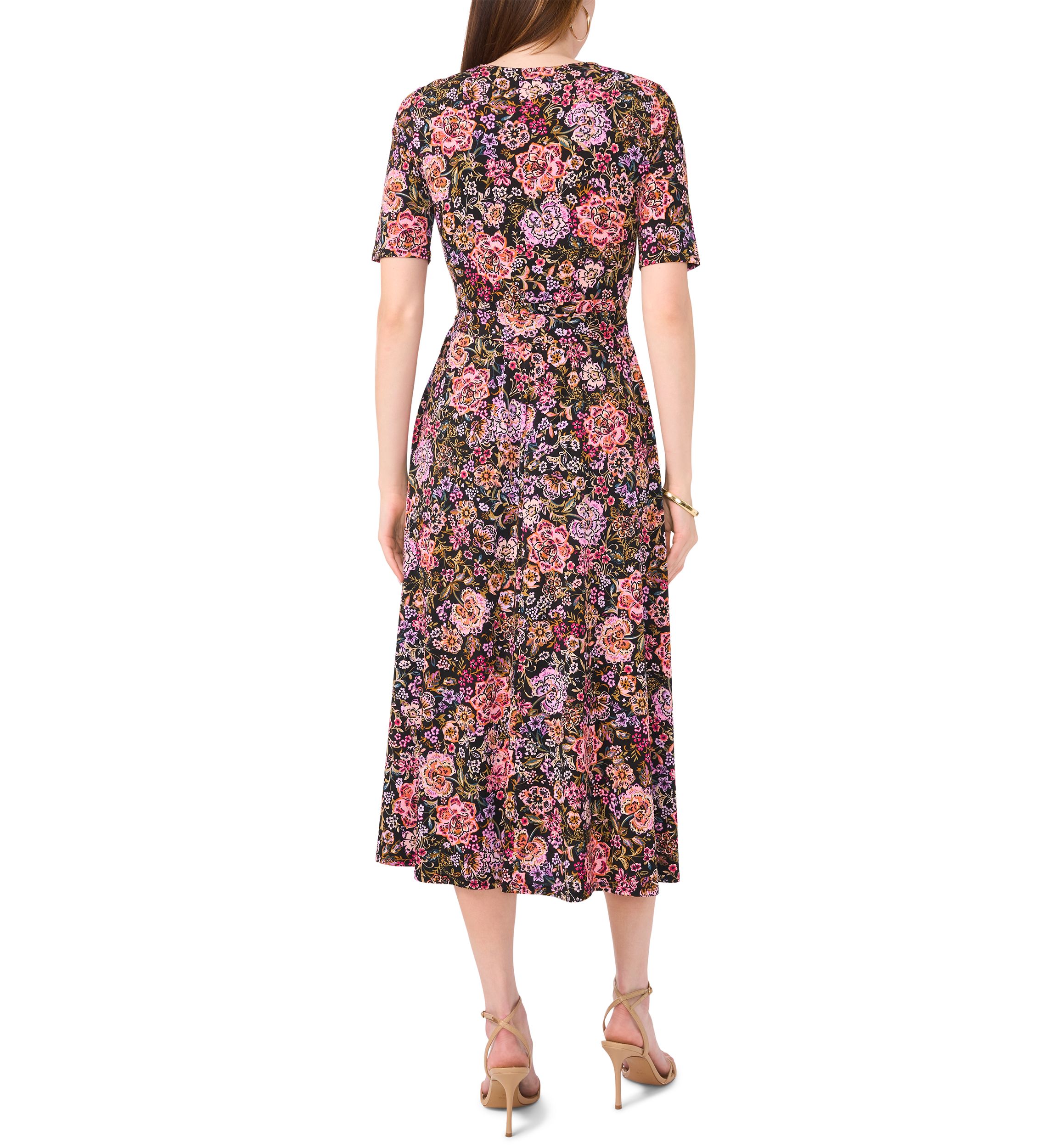 Womens Short Sleeve V-Neck Tie Waist Printed Fit and Flare Dress