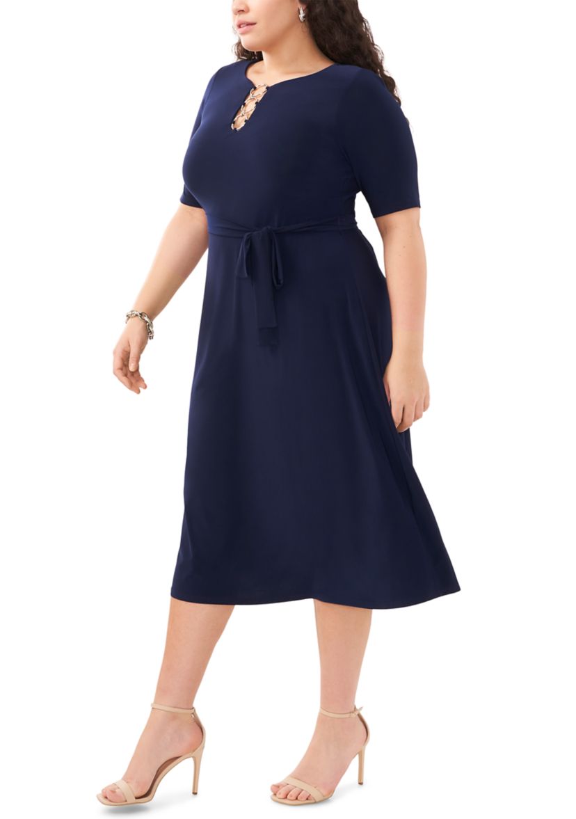 Plus Size Short Sleeve 3 Ring Solid Tie Front Midi Dress
