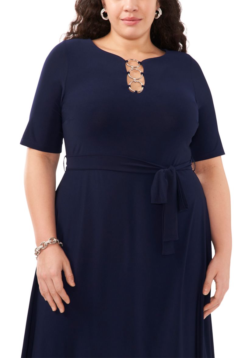 Plus Size Short Sleeve 3 Ring Solid Tie Front Midi Dress