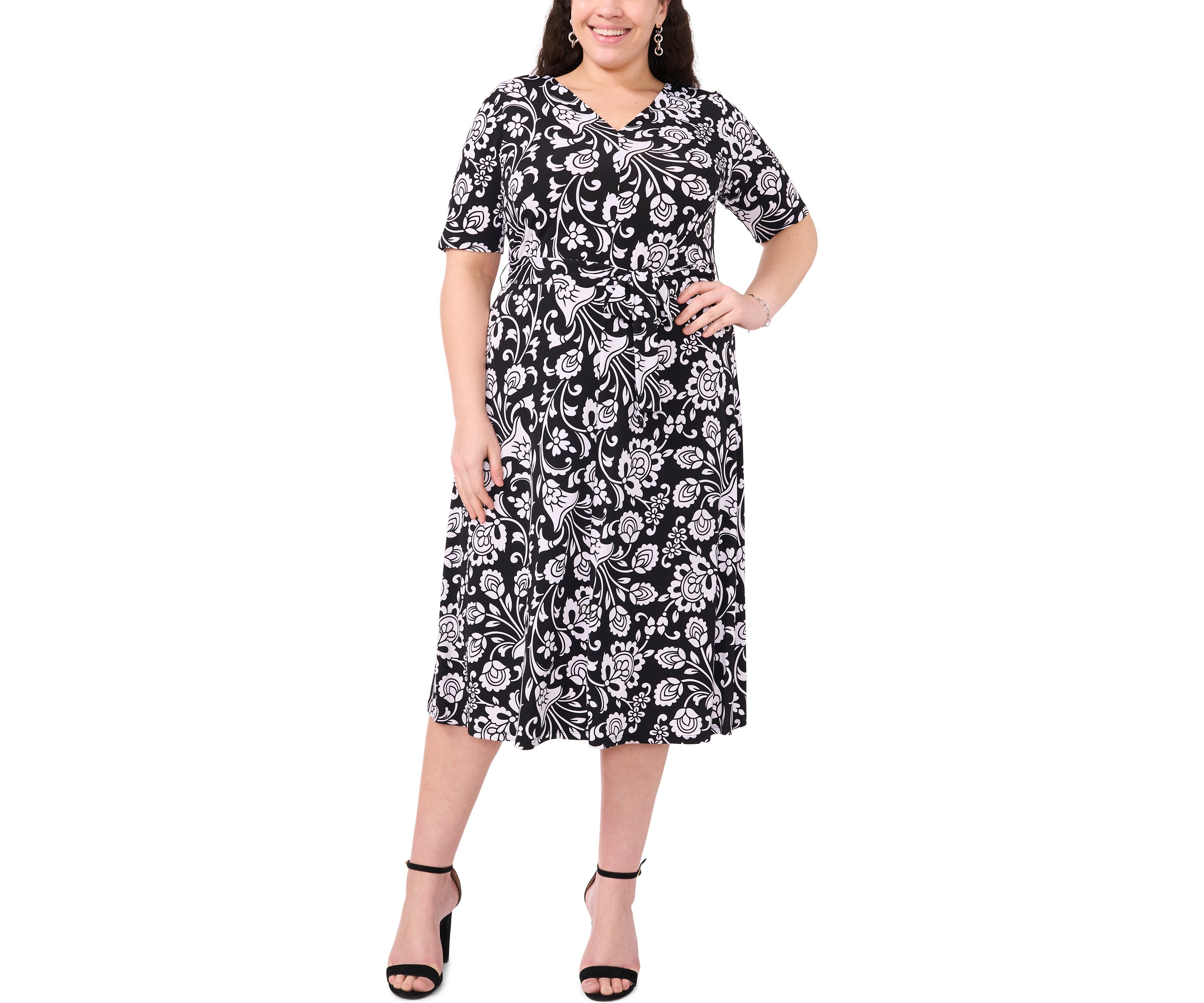 Plus Size Short Sleeve Floral Print Fit and Flare Dress