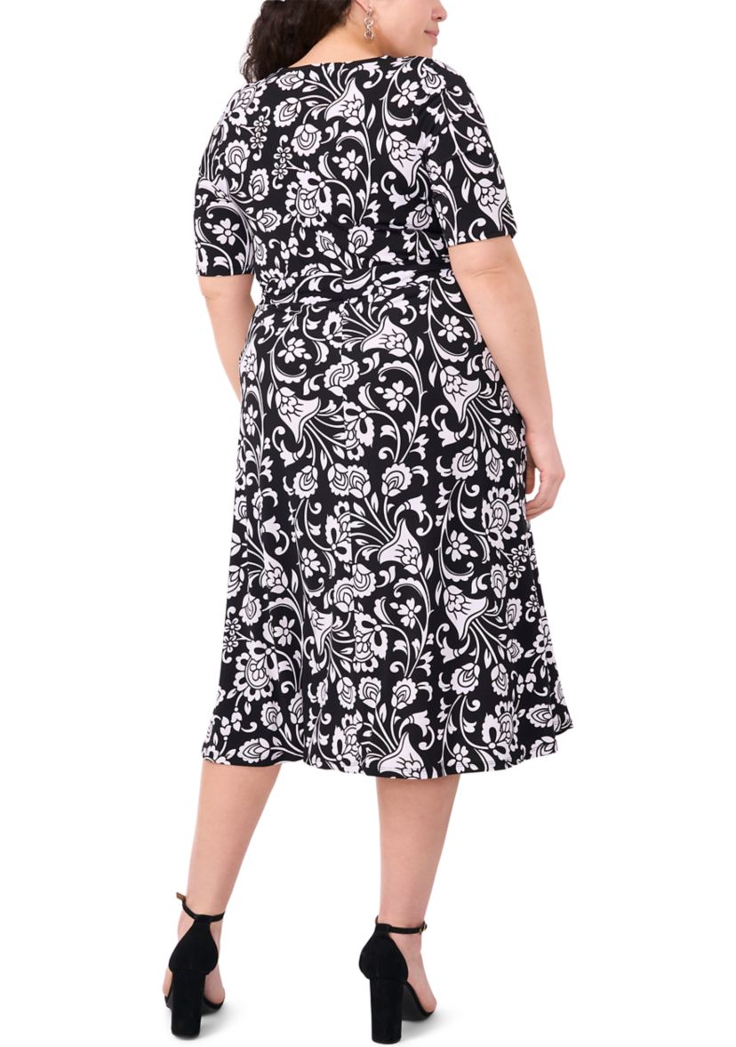 Plus Size Short Sleeve Floral Print Fit and Flare Dress