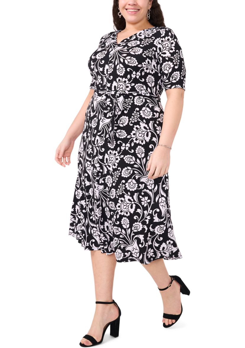 Plus Size Short Sleeve Floral Print Fit and Flare Dress