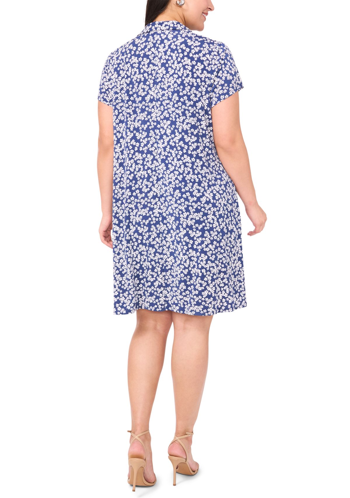 Plus Size Short Sleeve V-Neck Ditsy Print Mini Dress