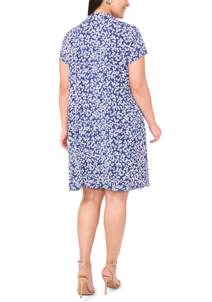 Plus Size Short Sleeve V-Neck Ditsy Print Mini Dress
