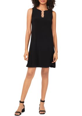 black dress and silver heels Trapeze Linen Dress VICTORIA In Black – DailyLinen main image 1