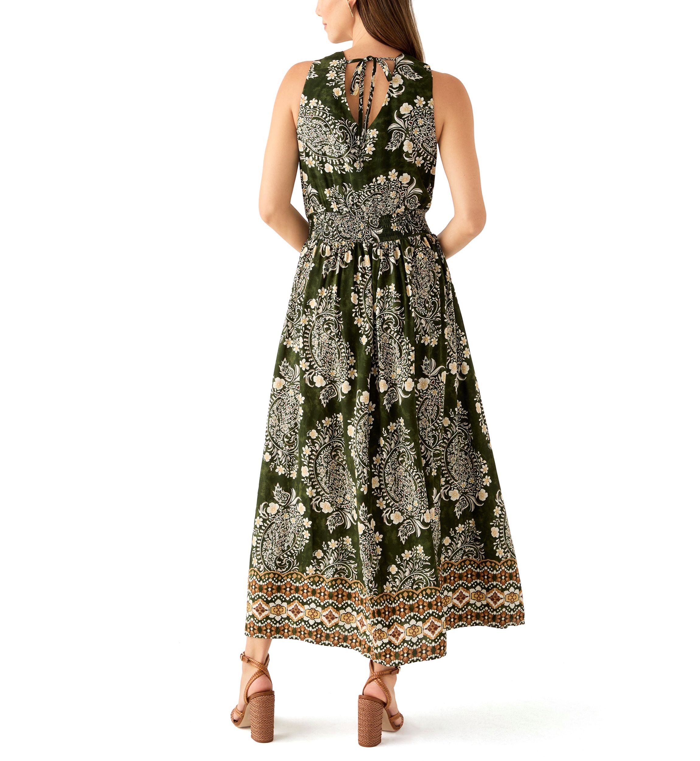 Womens Sleeveless V-Neck Paisley Print Maxi Dress