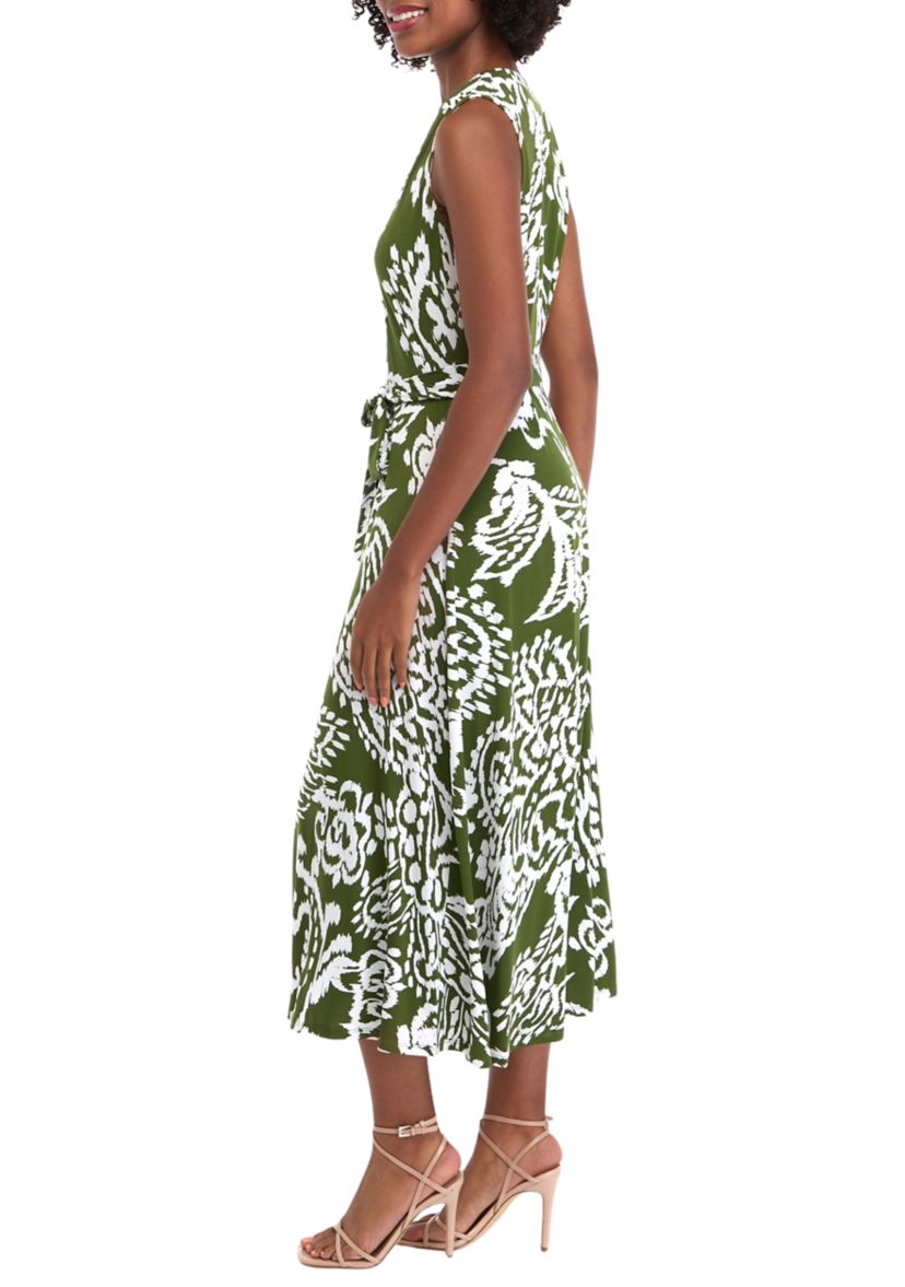Womens Sleeveless V-Neck Belted Paisley Print Maxi Dress