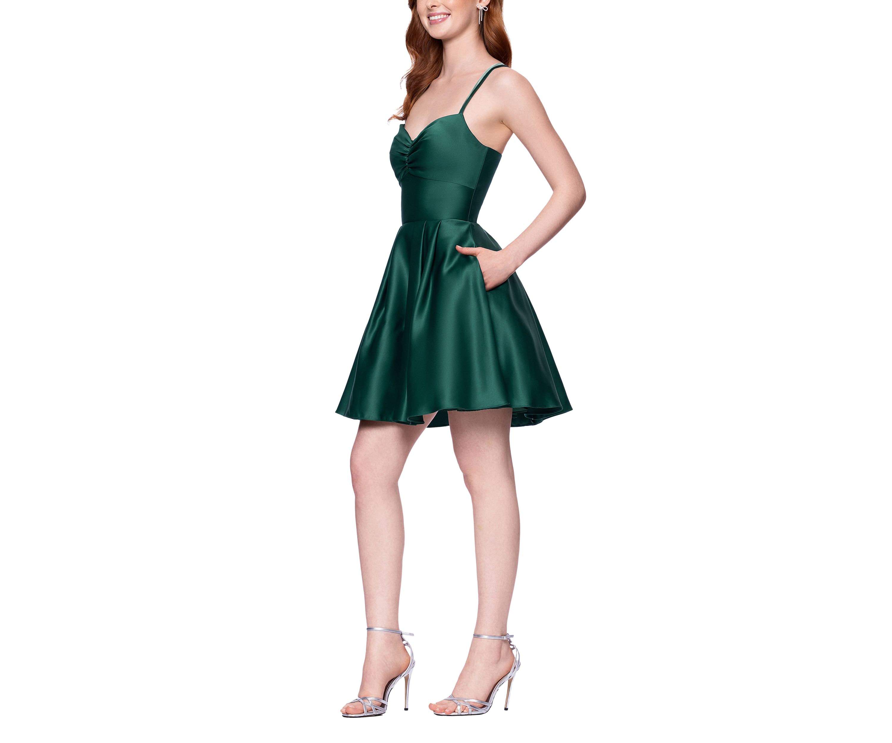 Womens Sleeveless Sweetheart Solid Satin Fit and Flare Dress
