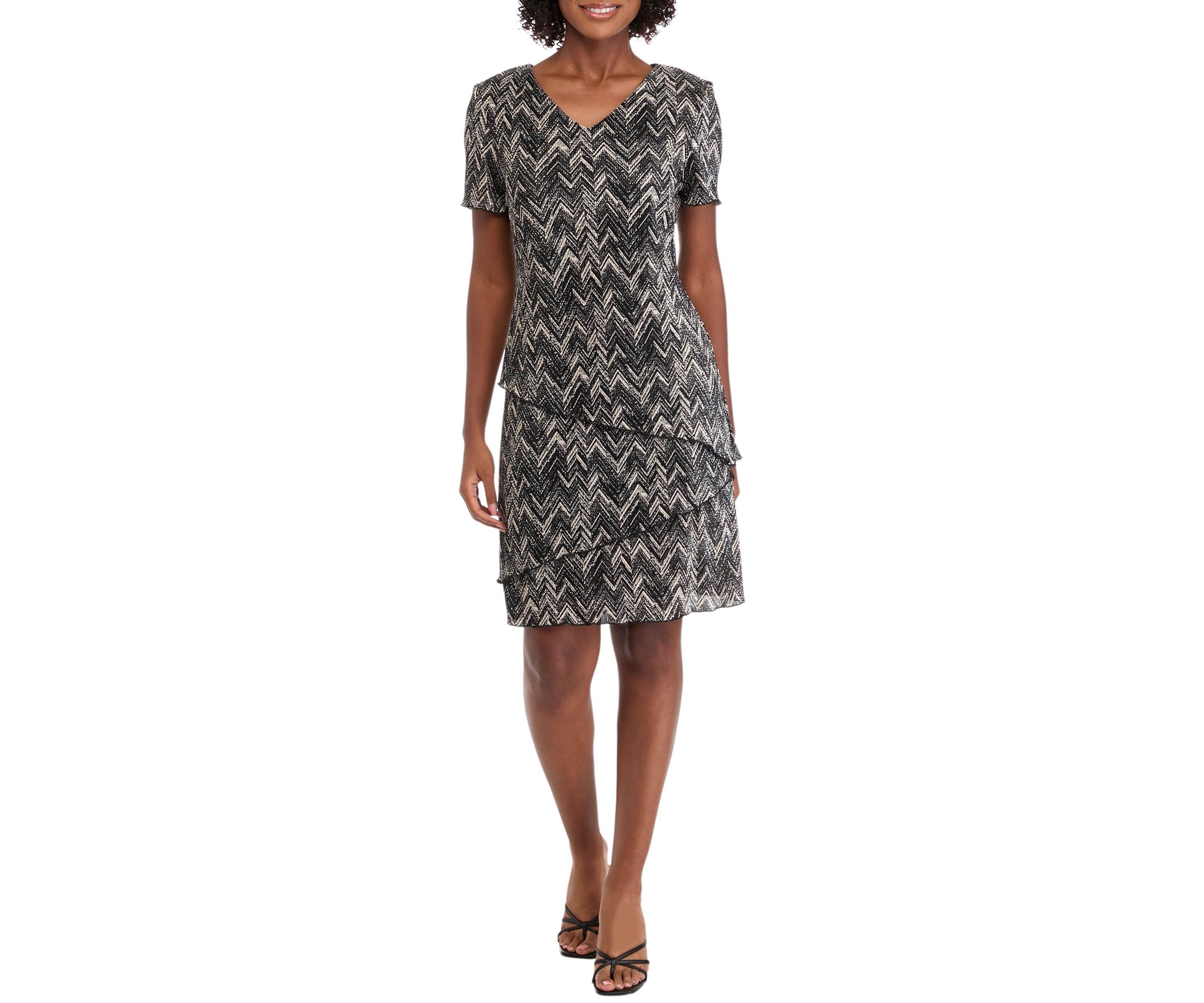 Womens Short Sleeve V-Neck Triangle Print Bodre A-Line Dress