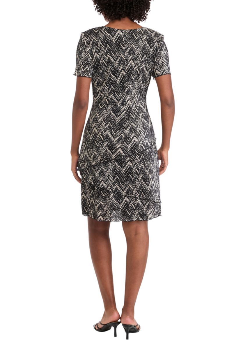 Womens Short Sleeve V-Neck Triangle Print Bodre A-Line Dress