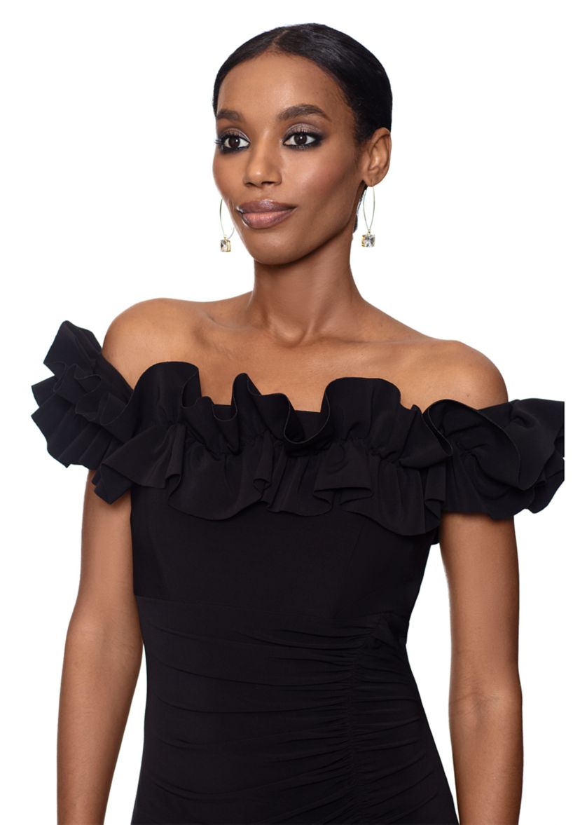 Womens Sleeveless Ruffle Solid Gown 