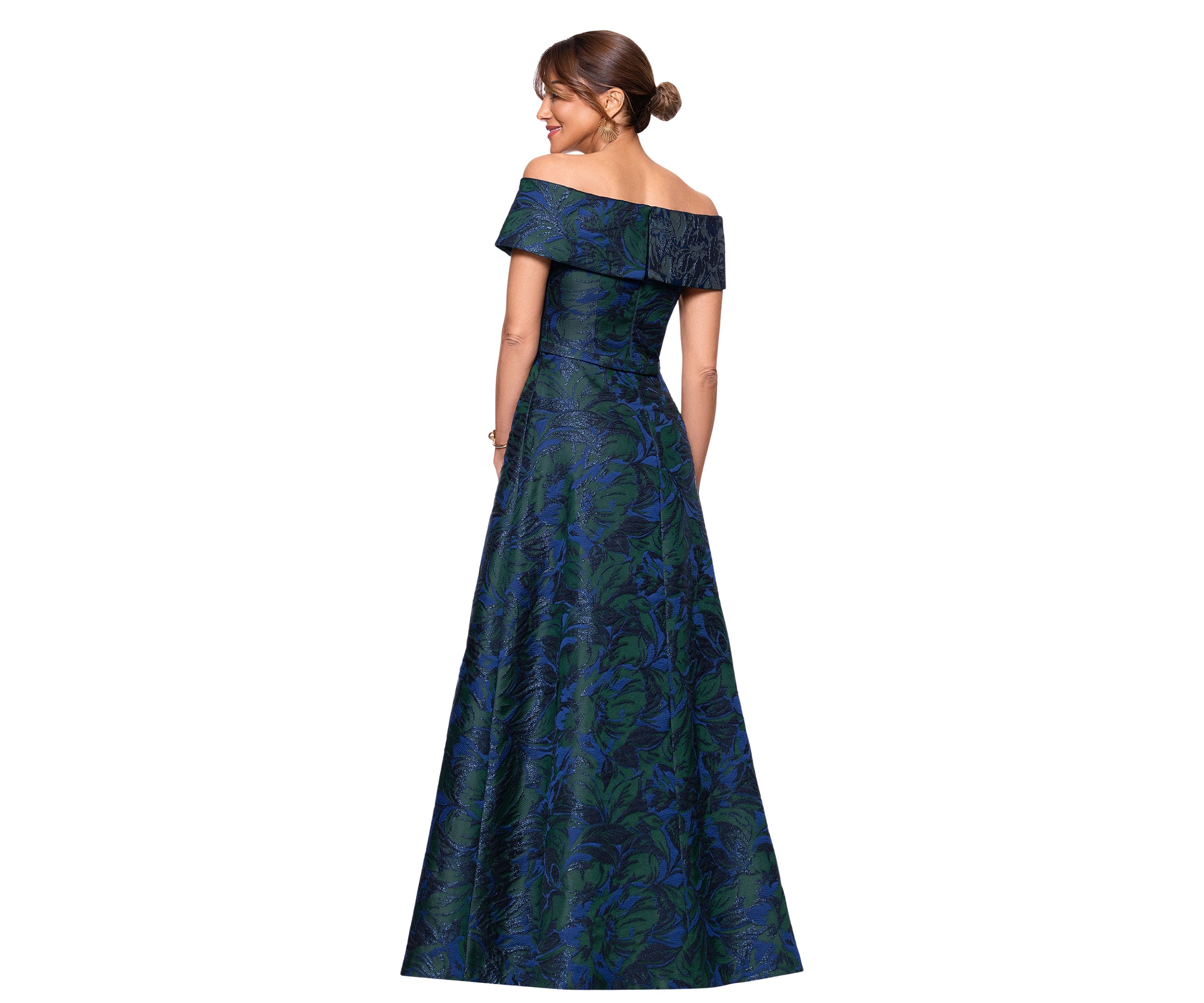 Womens Sleeveless Off the Shoulder Printed Ballgown