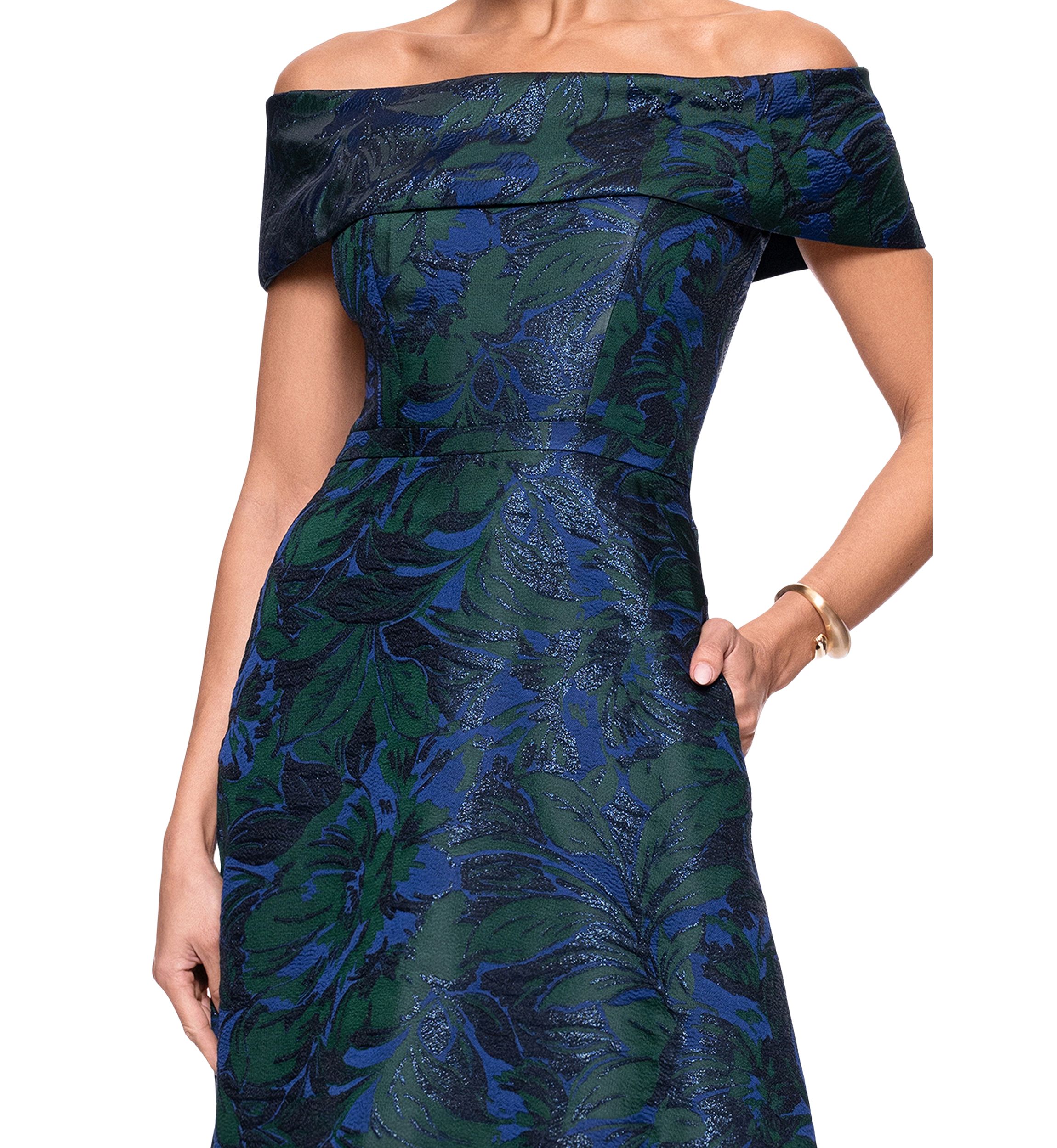 Womens Sleeveless Off the Shoulder Printed Ballgown