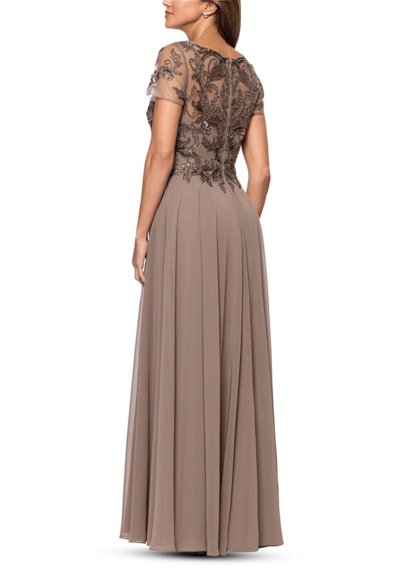 Womens Short Sleeve Solid Satin A-Line Ballgown