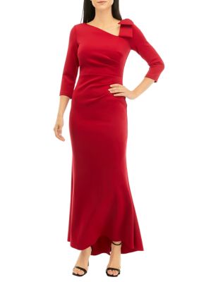 Jessica Howard Women's 3/4 Sleeve Cut Out Neck Solid Satin Gown