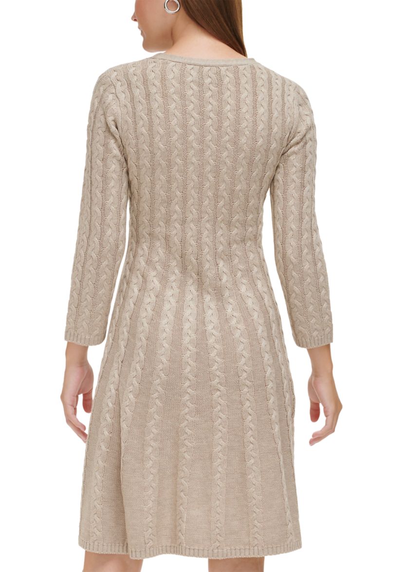 Womens 3/4 Sleeve V-Neck Solid Pleated A-Line Dress