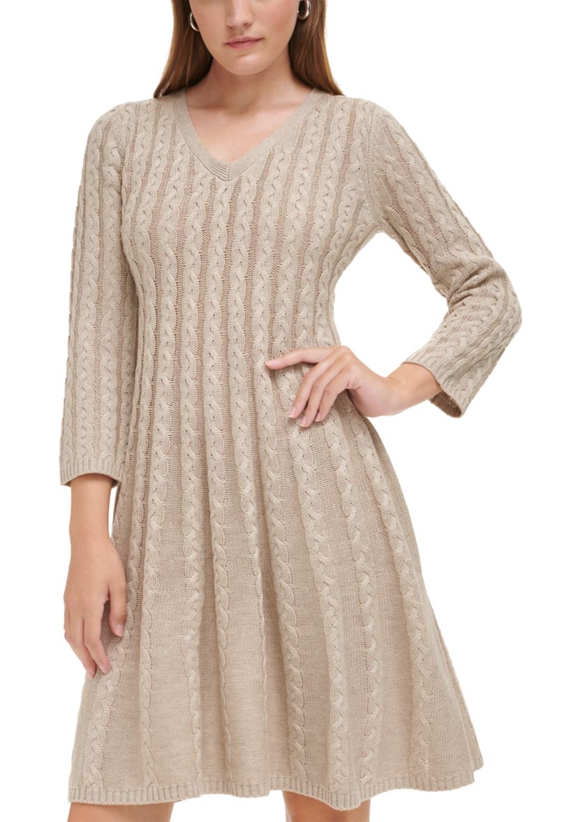 Womens 3/4 Sleeve V-Neck Solid Pleated A-Line Dress