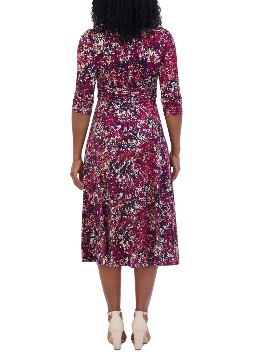 Womens 3/4 Sleeve Keyhole Neck Abstract Print Fit and Flare Dress