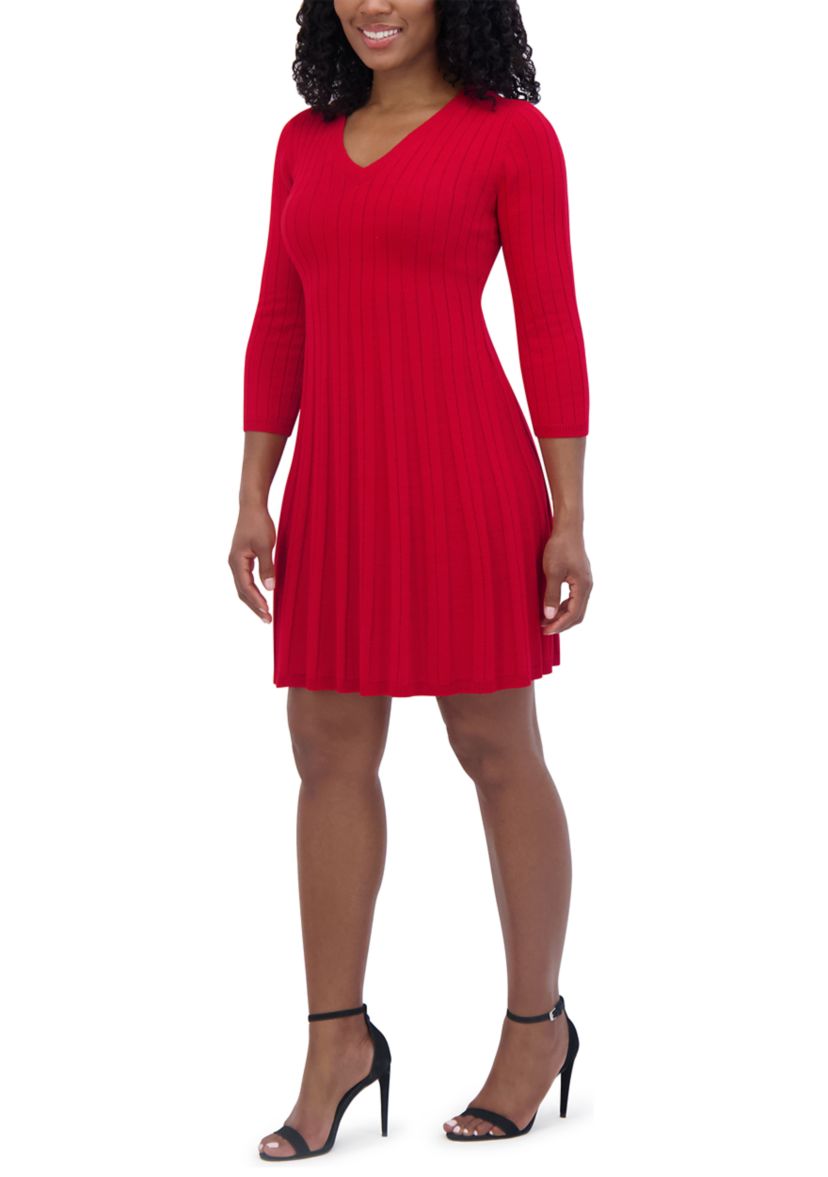 Womens 3/4 Sleeve V-Neck Solid Pleated A-Line Dress