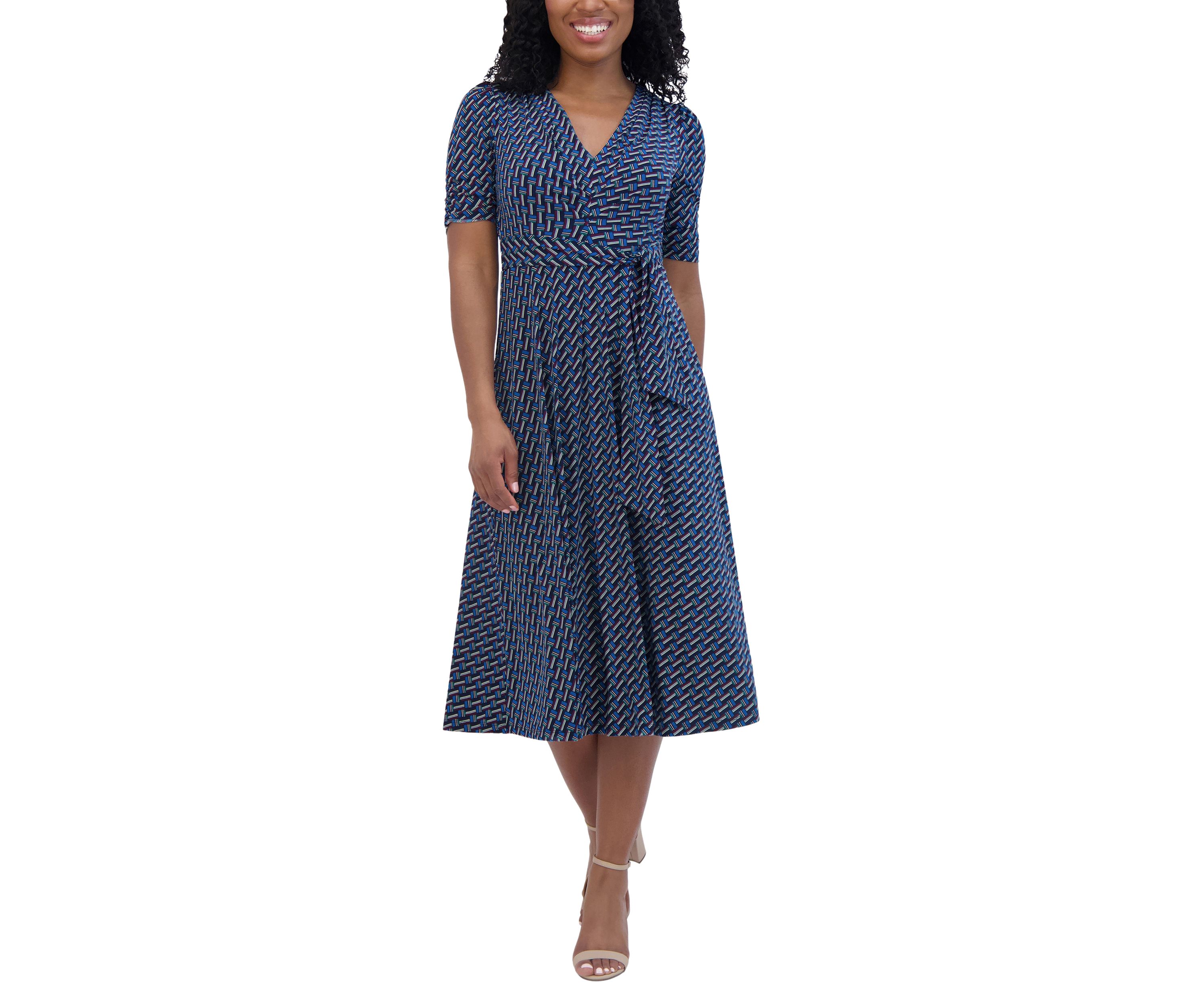 Womens Short Sleeve V-Neck Printed Tie Fit and Flare Dress