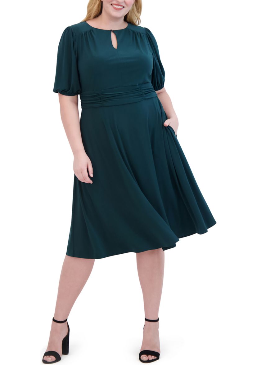 Plus Size Keyhole Solid Belted Dress