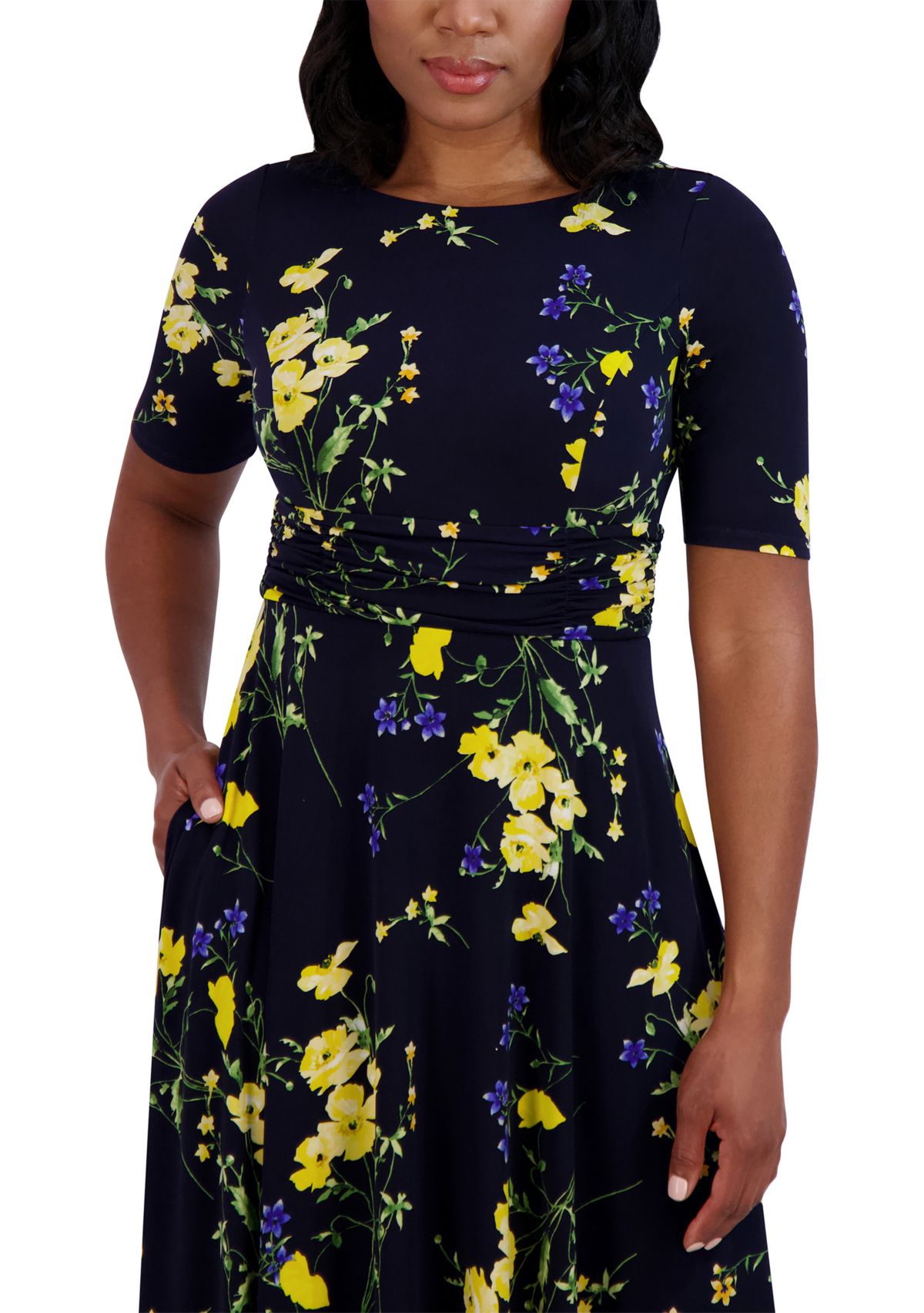 Womens Short Sleeve Boat Neck Floral Print Dress